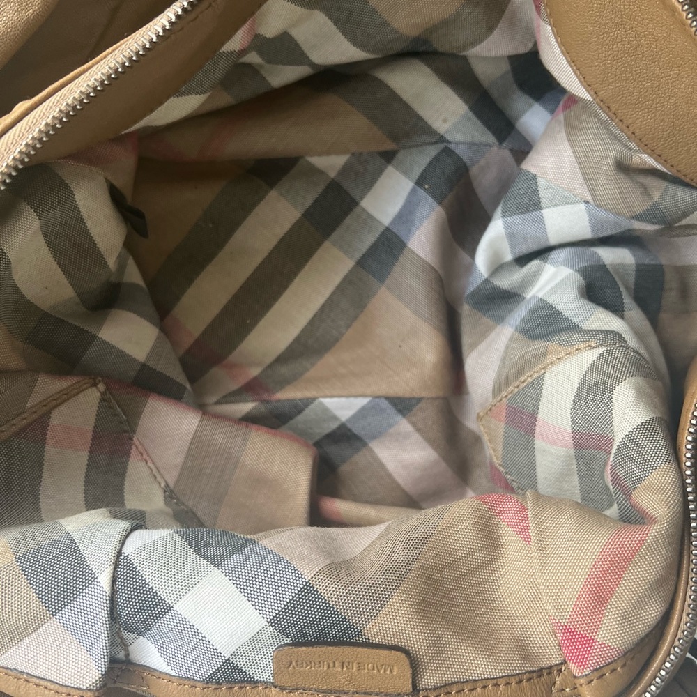 Large Lambskin Burberry Hobo Bag - Picture 4 of 12